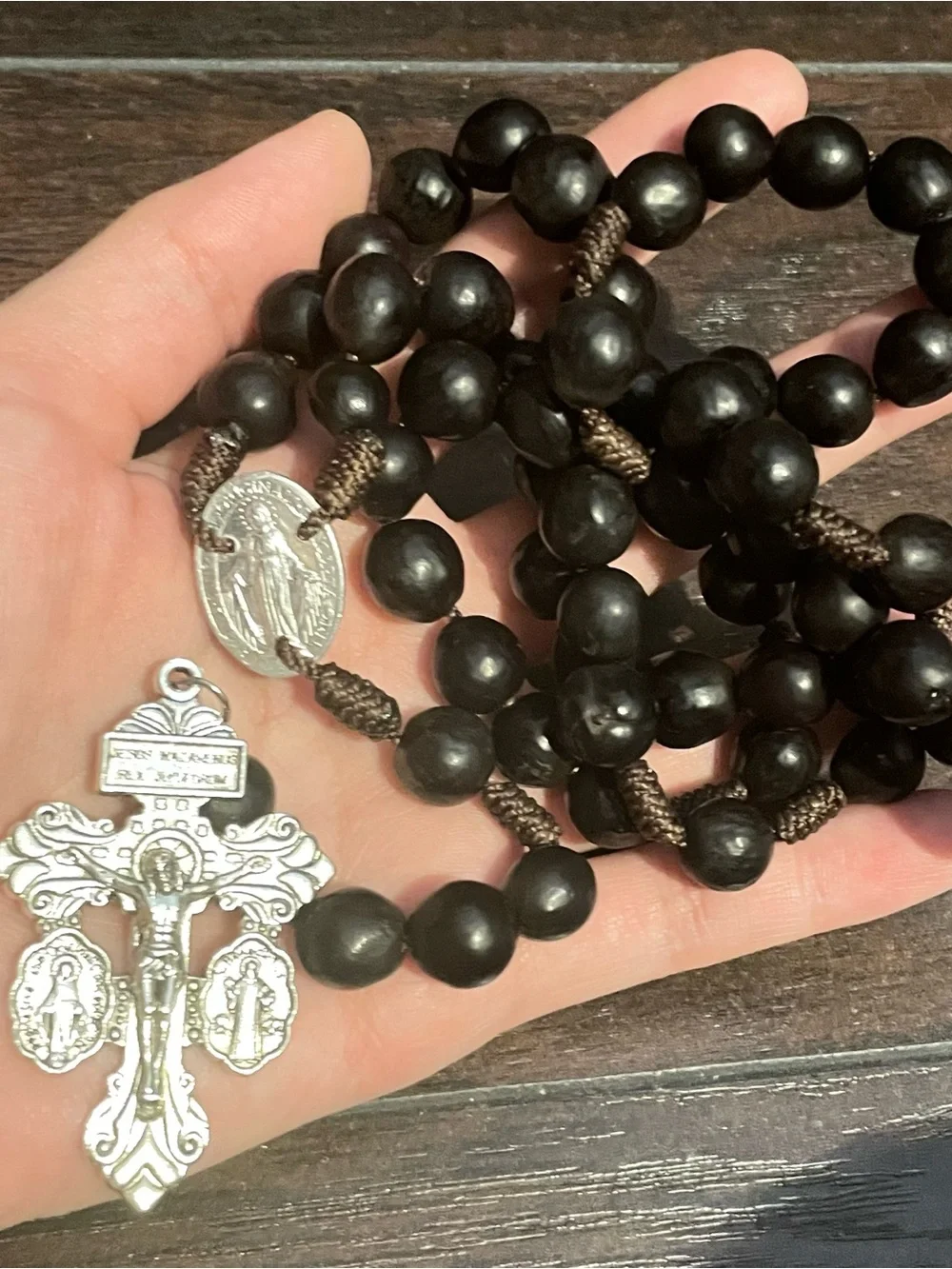 Men's Black Wooden Rosary feat. Our Lady Of The Miraculous Medal with Crucifix